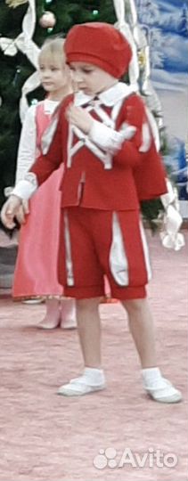 Костюм карнавальный