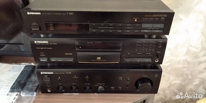 Усилитель, тюнер и CD проигрыватель Pioneer