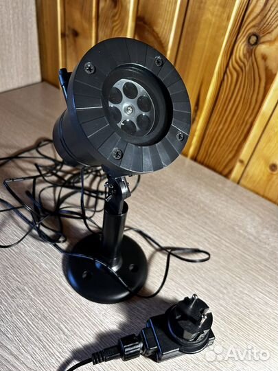 Проектор. Уличная лазерная подсветка