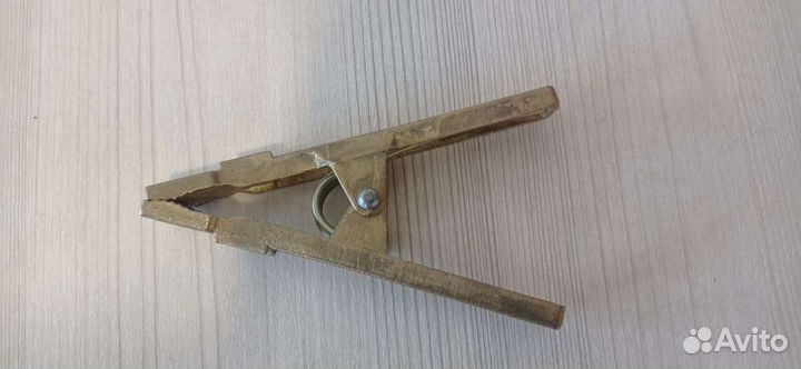 Зажим заземления латунный