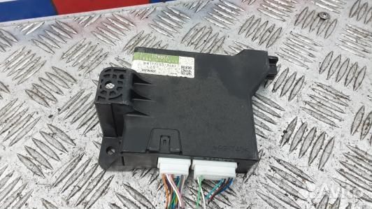 Блок управления toyota auris E150 (PBE06NC01)