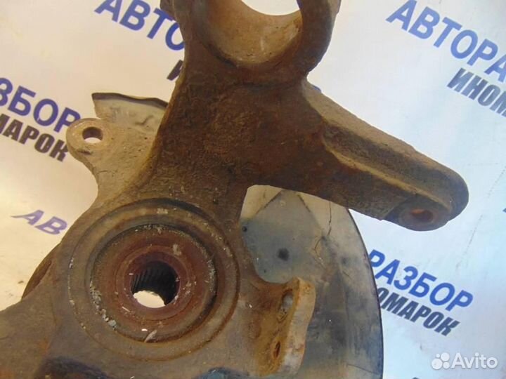 Кулак поворотный передний правый для Honda HR-V 1