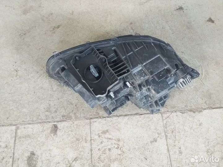 Фара левая Volvo XC90 2016 год LED