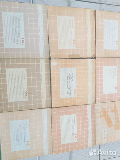 Магнитная лента катушки с записью