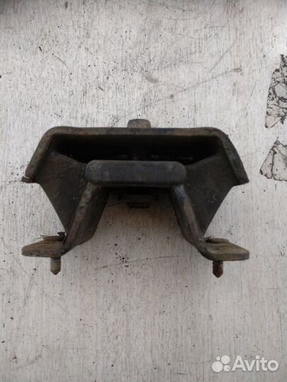 Опора двигателя Ssangyong Kyron 2 D20DT 2009