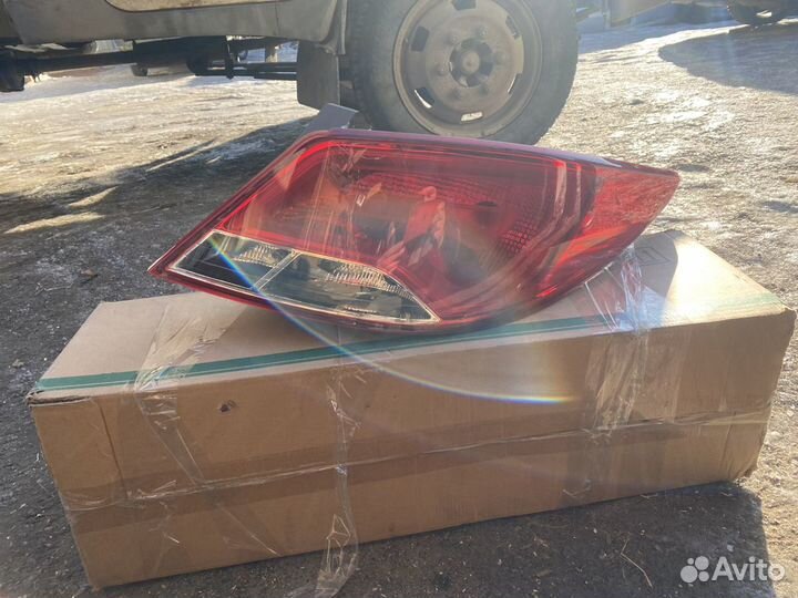 Новый Задний правый Фонарь хендай солярис