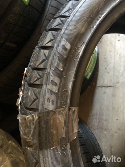 Boto WD69 275/40 R22