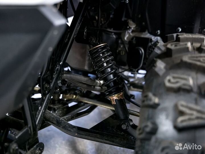 Квадроцикл Linhai-yamaha M200 Витрина