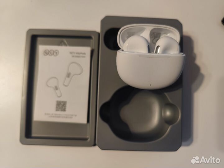 Беспроводные наушники QCY T20 white