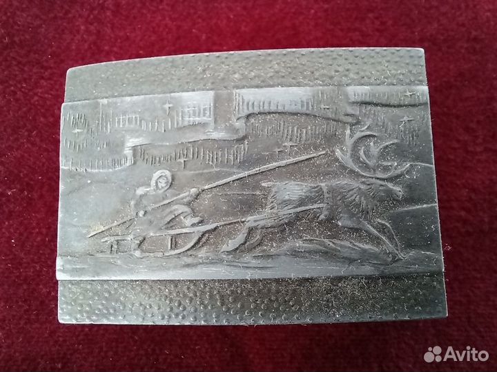 Пряжка чукча, эвенк или коряк на оленях, редкость