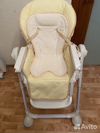 Стульчик для кормления с шезлонгом