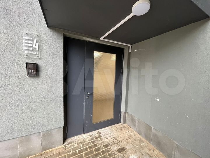 2-к. квартира, 63,5 м², 1/4 эт.