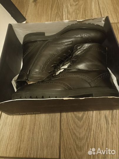 Ботинки зимние натуральная кожа 40 новые