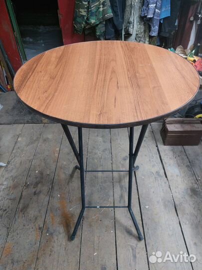 Стол для дачи