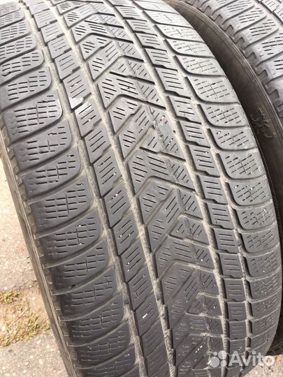 Pirelli Scorpion Winter 285/40 R22