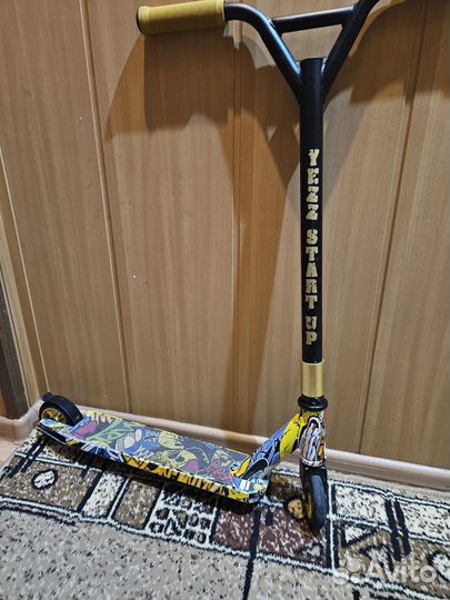 Трюковой самокат