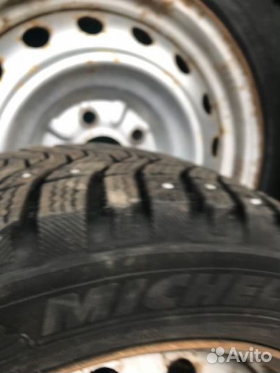 Michelin X-Ice North 2 205/55 R16