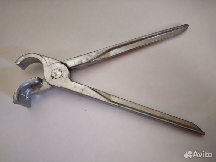 Держатель для сковородок,чесночница,фрекадельница