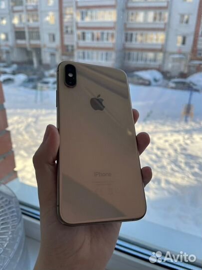 iPhone Xs, 64 ГБ