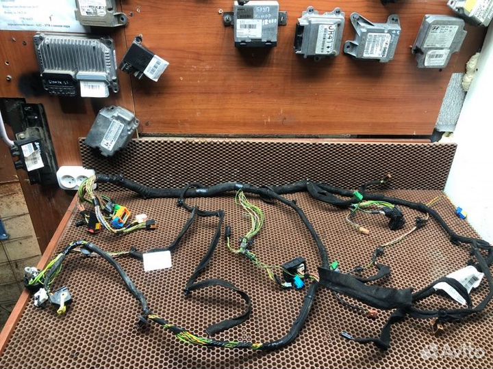 Жгут проводов салона Peugeot Partner легковой