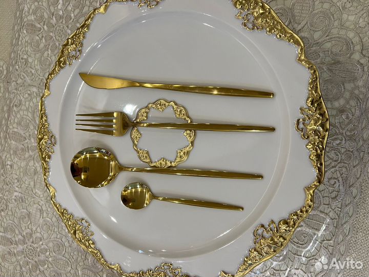 Столовые приборы на 6 персон