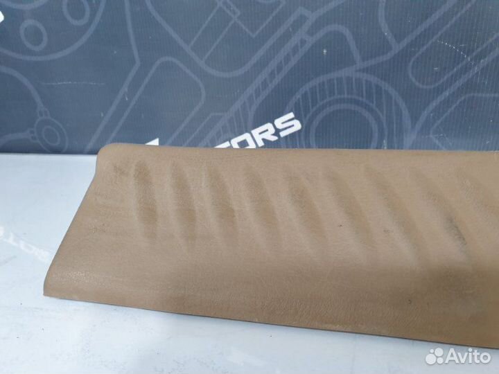 Обшивка салона передняя левая Chevrolet