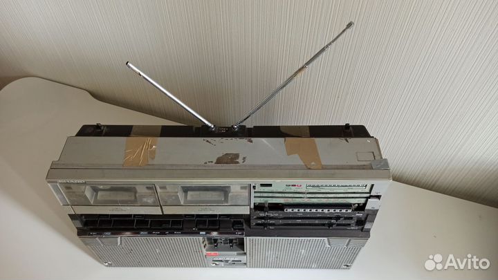Кассетный магнитофон sharp GF-555X