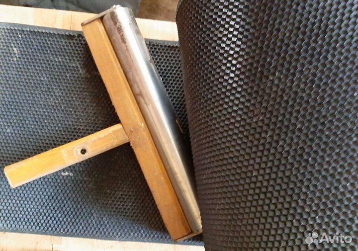 Устройство для изготовления вощщины