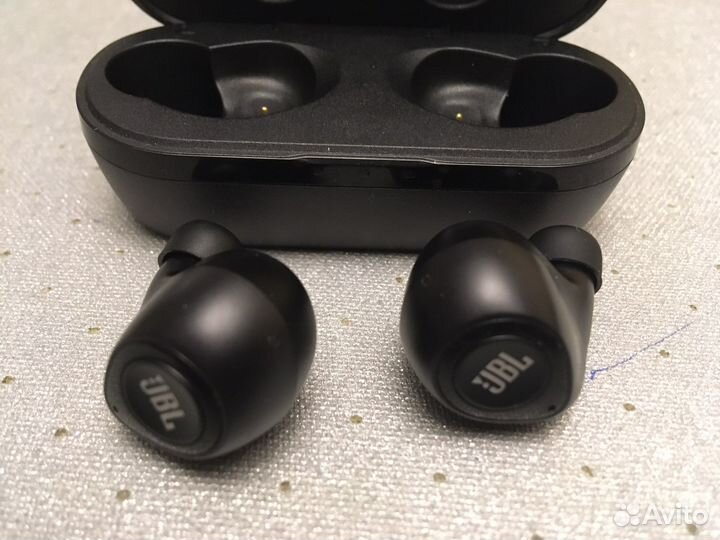 Беспроводные наушники / гарнитура JBL t100tws