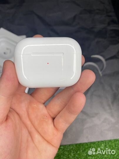 Наушники AirPods Pro на чипе Huilian 247 + чехол