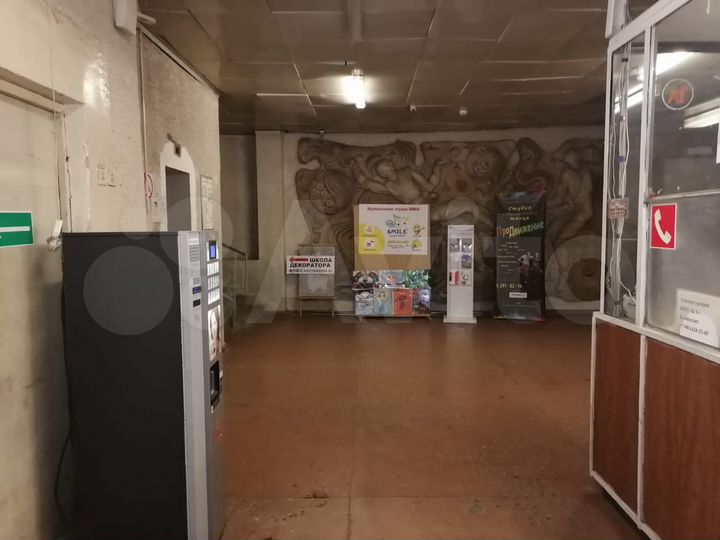 Здание, 3431 м²