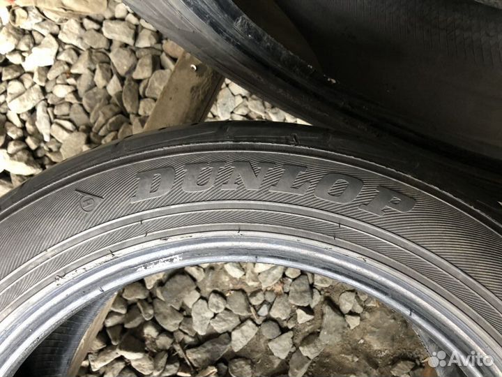 Dunlop Enasave RV503 215/55 R17