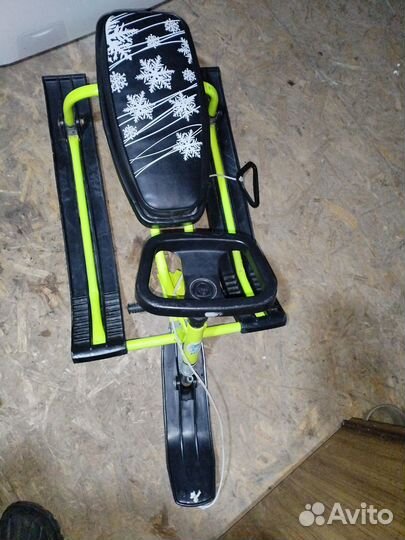 Детский снегокат бу