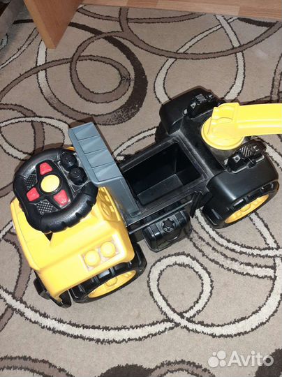 Трактор новый