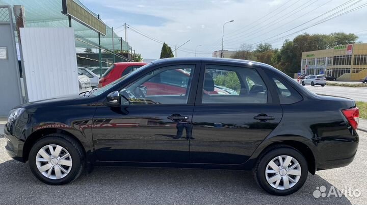 LADA Granta 1.6 МТ, 2023, 9 000 км