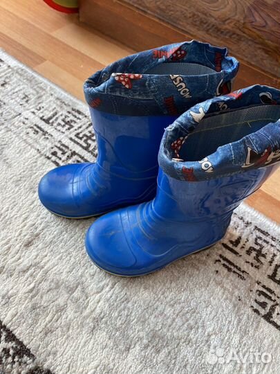 Сапоги осенние и резиновые