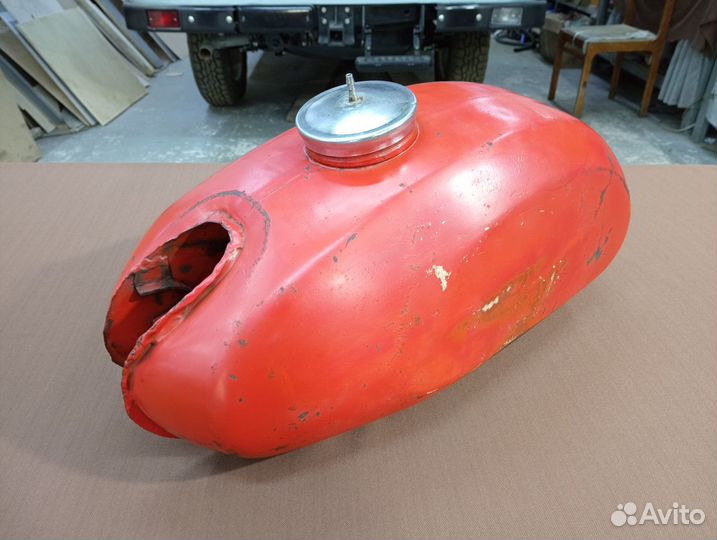 Бензобак для спортивных мотоциклов иж-К15 (М-15)