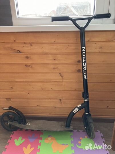 Самокат взрослый reaction 200