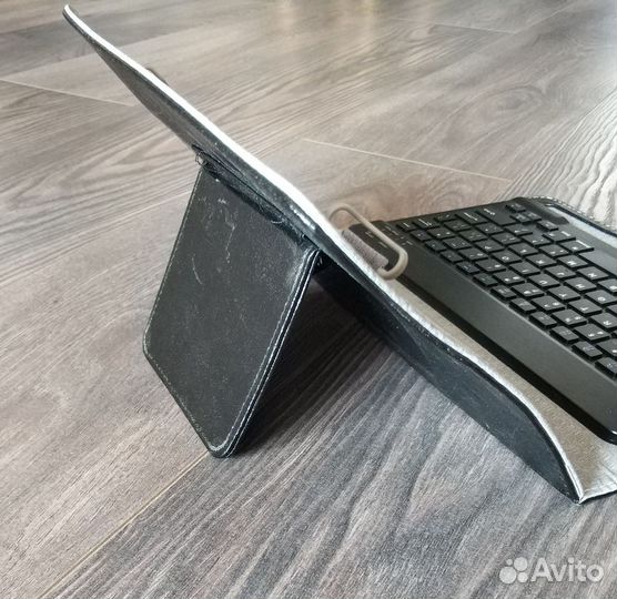 Qwerty клавиатура для планшета