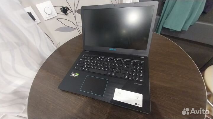 Ноутбук asus M570DD-DM151T