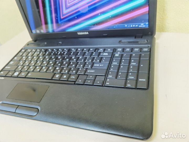 Ноутбук Toshiba на Ssd для учёбы/работы