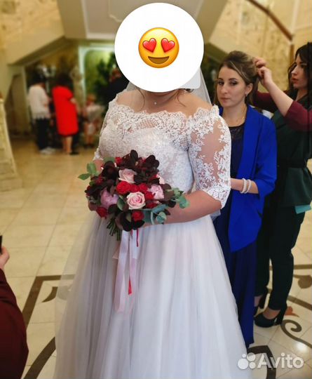 Свадебное платье