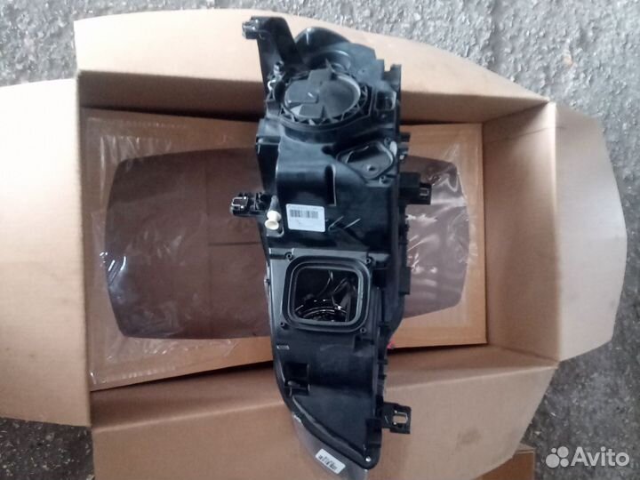 Bmw x5 e70 фара правая