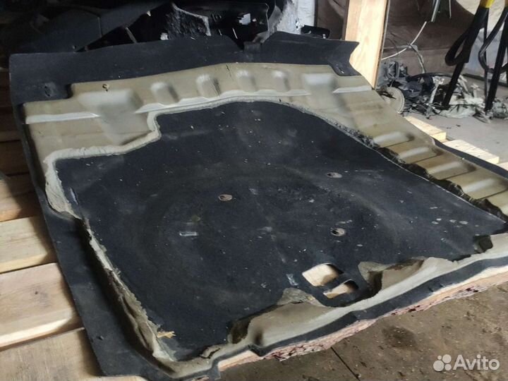 Пол багажника Peugeot 407