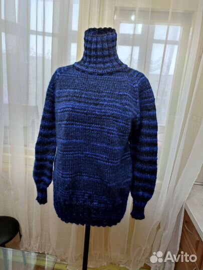 Пушистый свитер ручной работы Новый