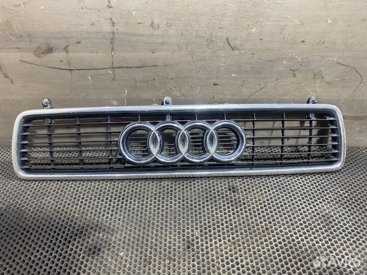 Решётка радиатора Ауди 80 B4 Audi