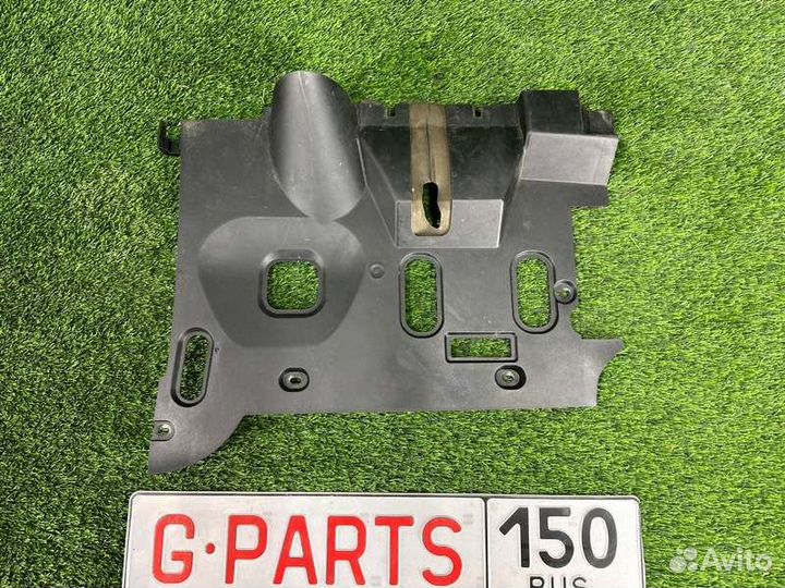 Накладка в салоне передняя левая Bmw 7 E66 N62B48