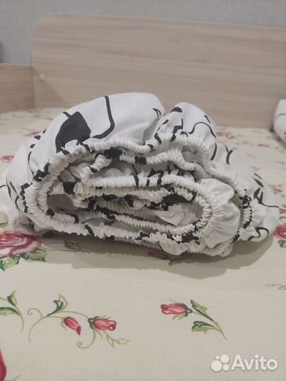 Простынь на резинке 190 60