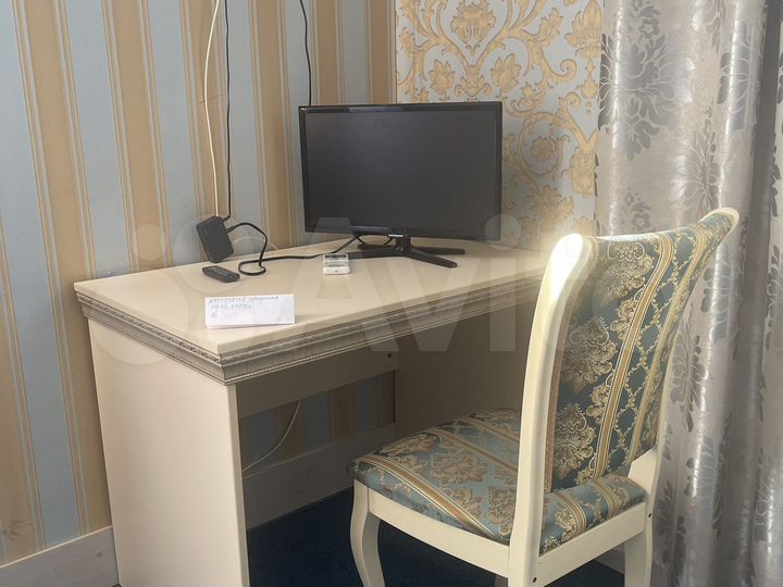 2-к. квартира, 70 м², 2/2 эт.