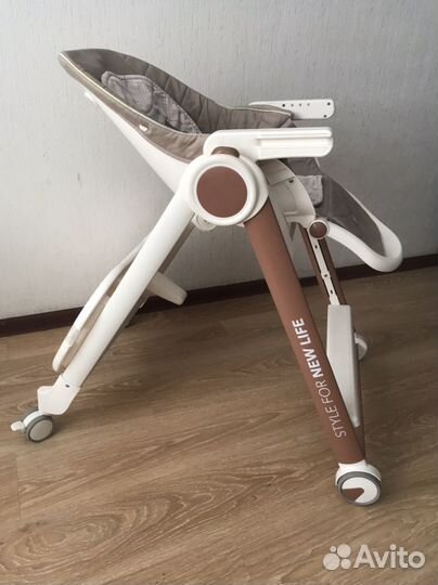 Стульчик для кормления happy baby berny v2